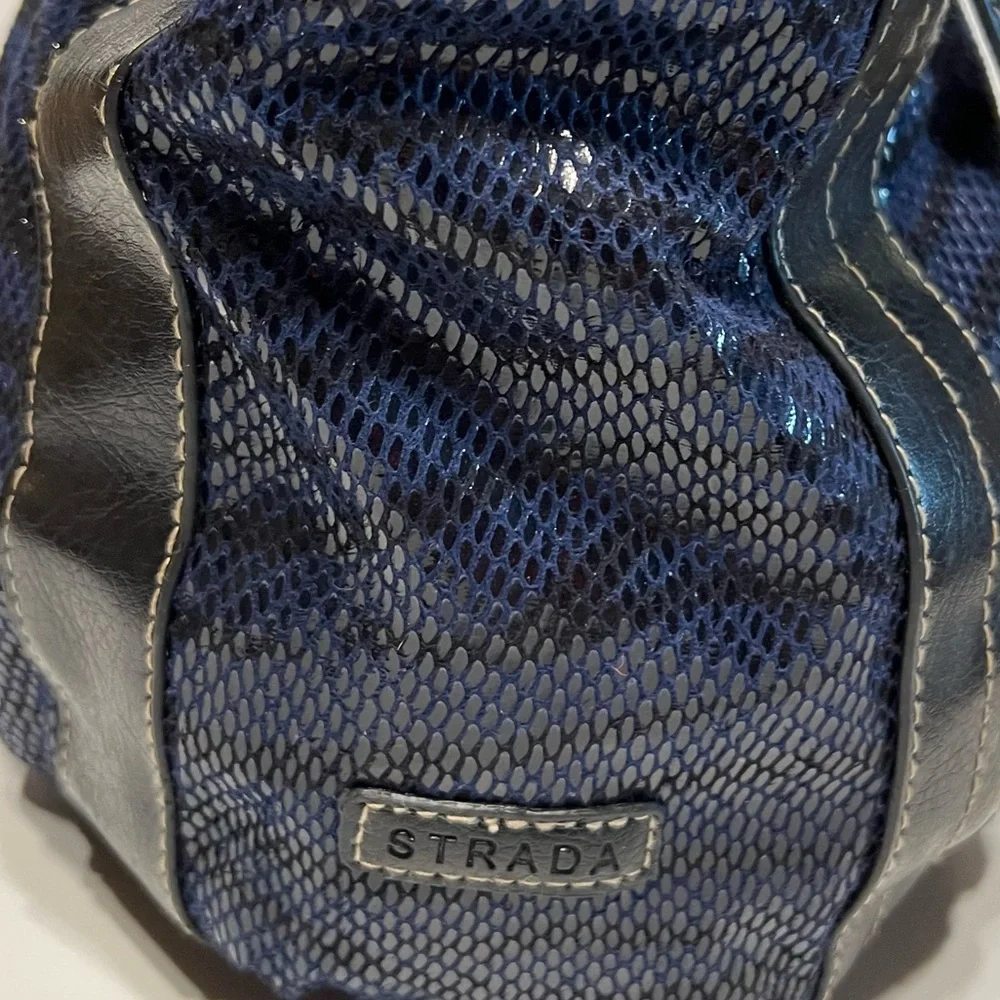 Strada Handbag - Picture 2 of 14